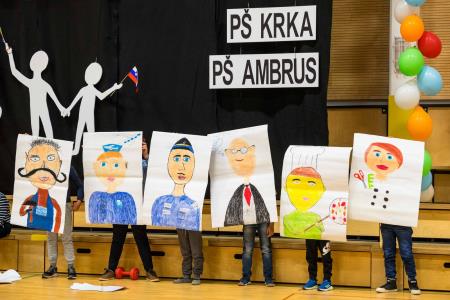 Prireditev – Pozdravljena OSNOVNA ŠOLA ZAGRADEC 41